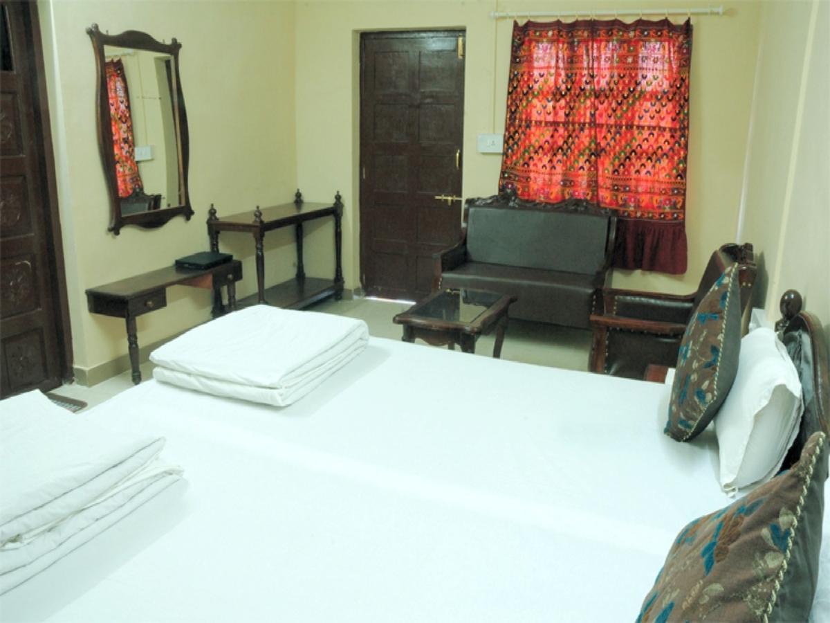 Hotel The Royal Safari Camps Bajāna Exterior foto
